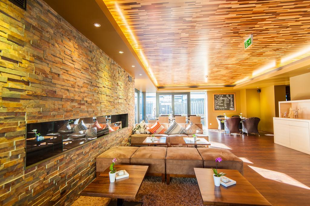 Living Max Hotel Zell am See Esterno foto